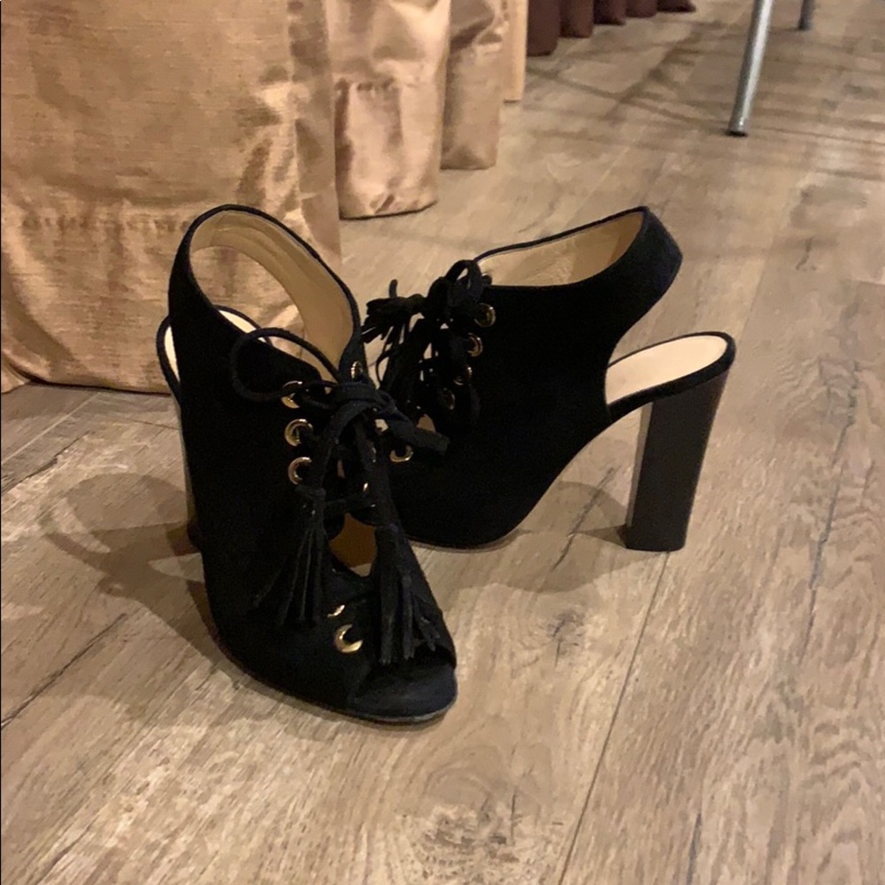 Club Monaco Heels
